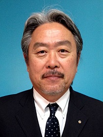 山田 俊介